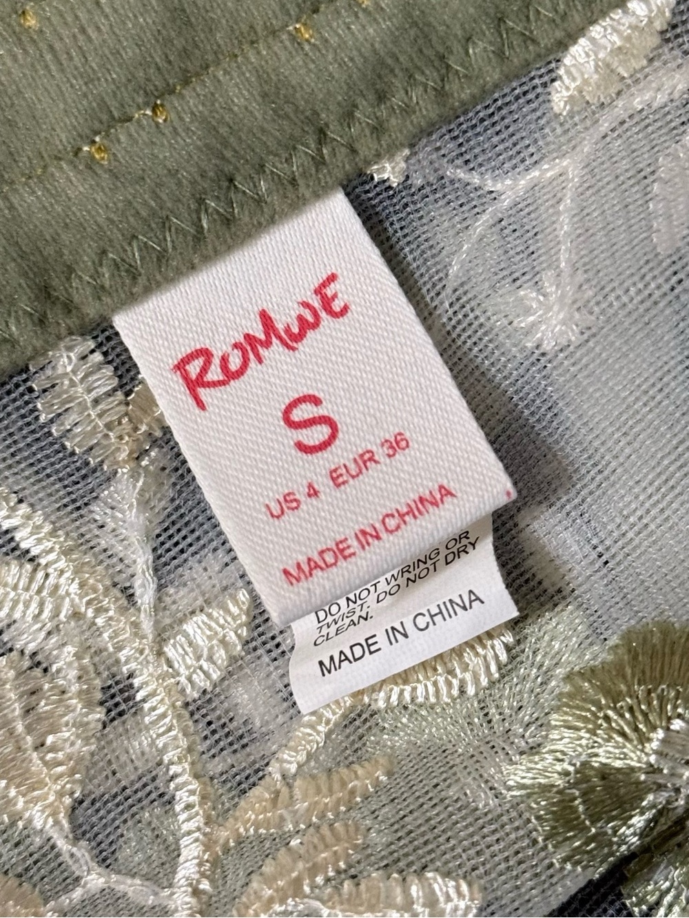 ROMWE Sage Green Floral Puff Sleeve Crop Top Size Small Whimsy Fairy Boho - Picture 7 of 10